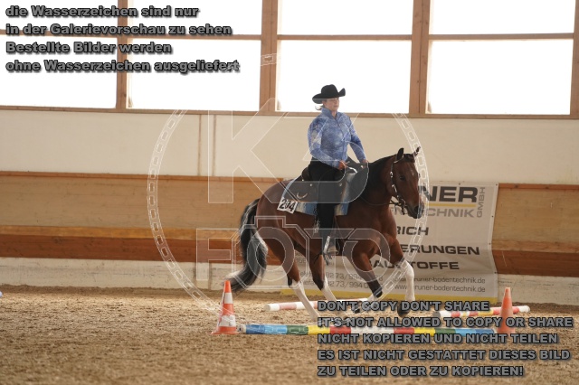 s_A_901456.JPG